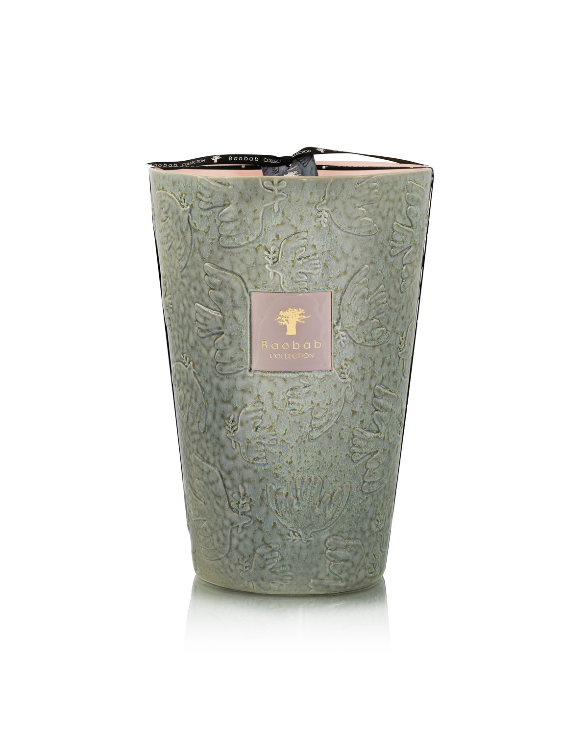 Paz Colombe Candle
