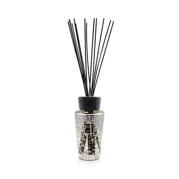 Black Pearls, Diffuser