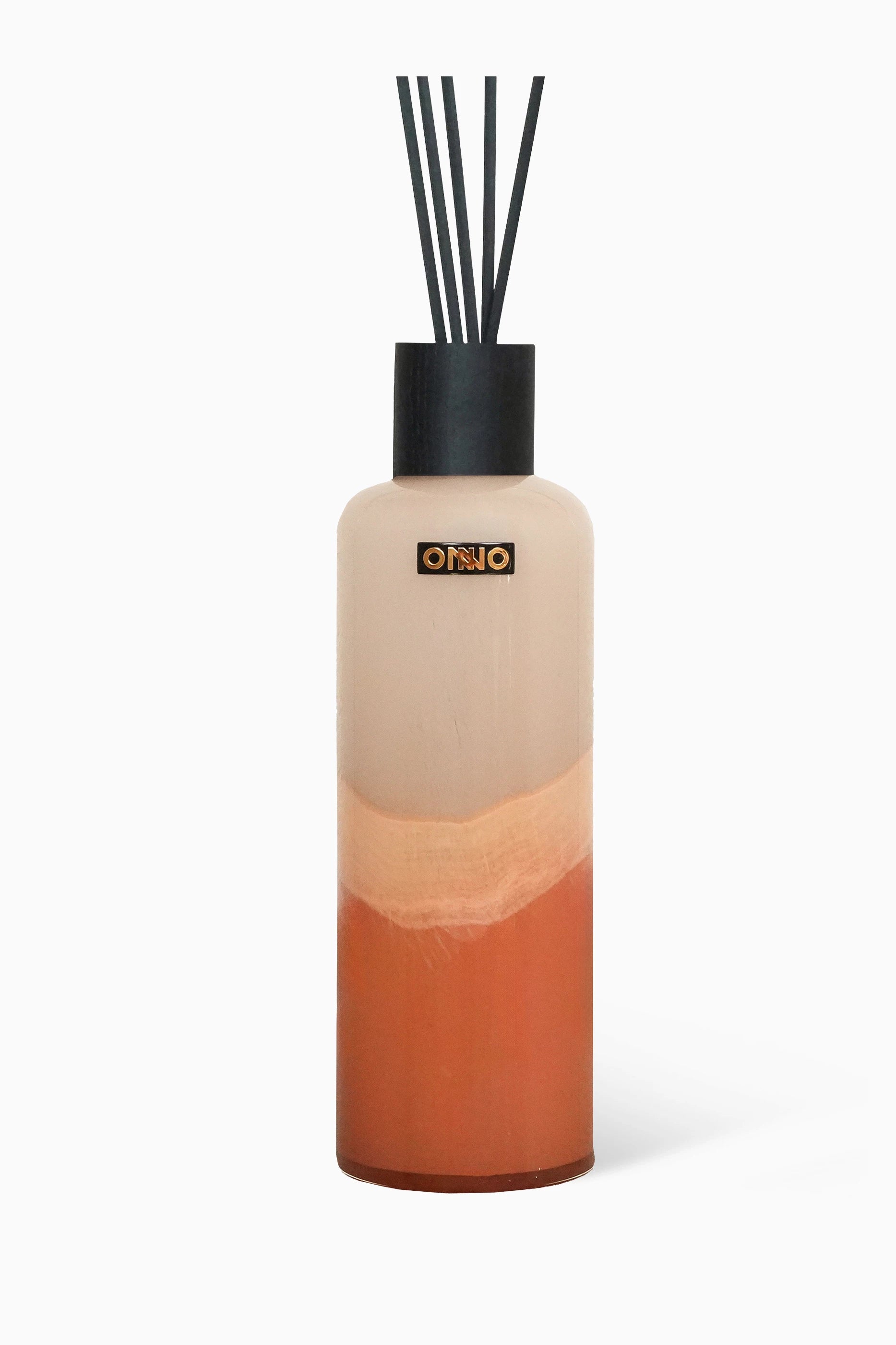 عطر آرت جيجي بريشوس عود، موزع روائح